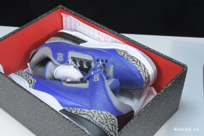 3 “VARSITY AIR ROYAL” JORDAN 0909